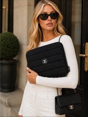 FASHION Black Quilted Labtop Sleeve with Double C Logo